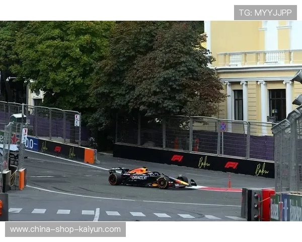 F1卡塔尔冲刺排位赛前十车手成绩差毫秒，竞争激烈